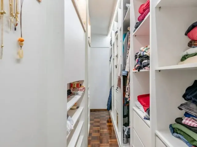 Imagem 15: Apartamento com 3 Quartos e 2 Vagas em Moinhos de Vento - Porto Alegre - Rs