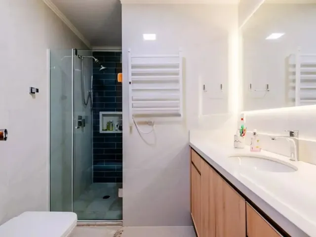 Imagem 13: Apartamento com 3 Quartos e 2 Vagas em Moinhos de Vento - Porto Alegre - Rs