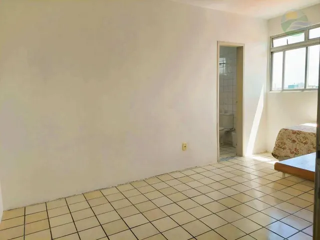 Imagem 16: Apartamento de 4 quartos, a 150 metros do Shopping Guararapes, Ventilado, Piedade
