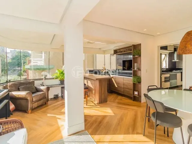 Imagem 4: Imóvel para Venda Possui 140 Metros Quadrados com 3 Quartos em Higienópolis - Porto
