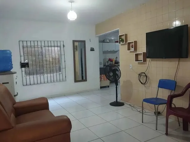Imagem: El_Vende-Se Uma Casa em Belém