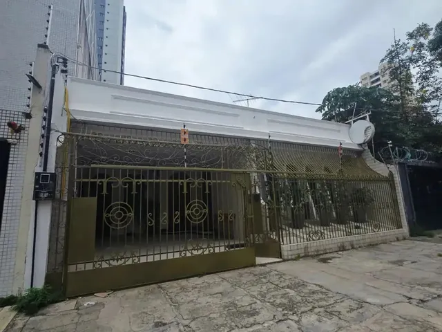 Imagem: Vendo Casa na Batista Campos com 3/4 Suítes