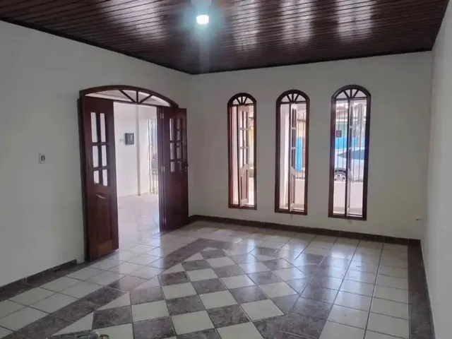 Imagem 1: Casa Bem Localizada no Conjunto Satélite