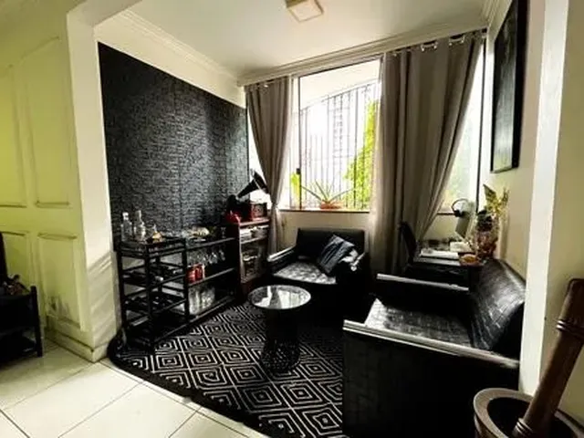 Imagem 4: Vendo Apartamento no Ed. Saint Etienne, Batista Campos, 3 Quartos, Excelente