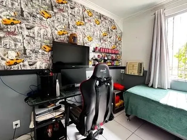Imagem 11: Vendo Apartamento no Ed. Saint Etienne, Batista Campos, 3 Quartos, Excelente