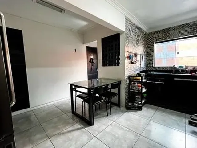 Imagem 16: Vendo Apartamento no Ed. Saint Etienne, Batista Campos, 3 Quartos, Excelente