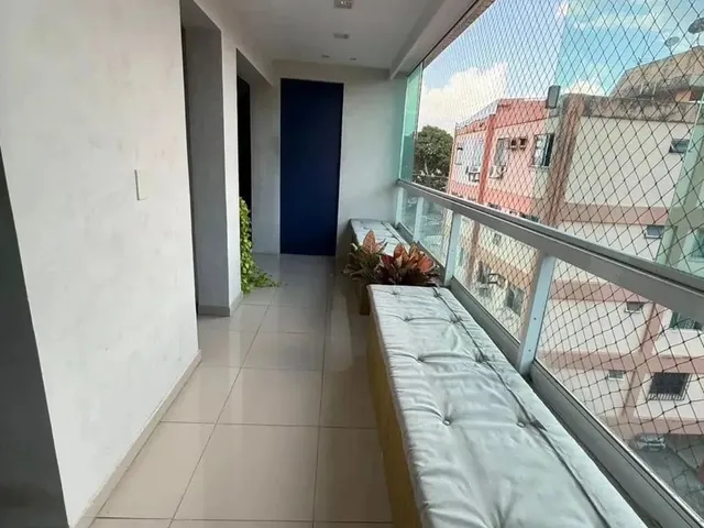 Imagem 5: Vendo Apto Mobilidado no Ed. Varandas do Marco, C/2 Quartos, Sendo 1 Suíte, Cozinha