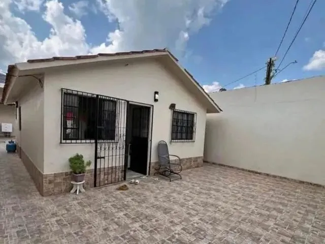 Imagem: Vende Se Casa na Marambaia Wb