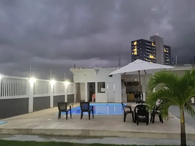 Imagem 10: Salinas 5/4 Vale do Sal Piscina Mobilia 2 Lotes