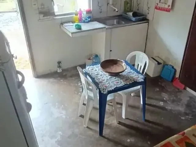 Imagem 3: Imóvel para Venda Possui 100 Metros Quadrados com 2 Quartos em Centro - Bragança - Pa
