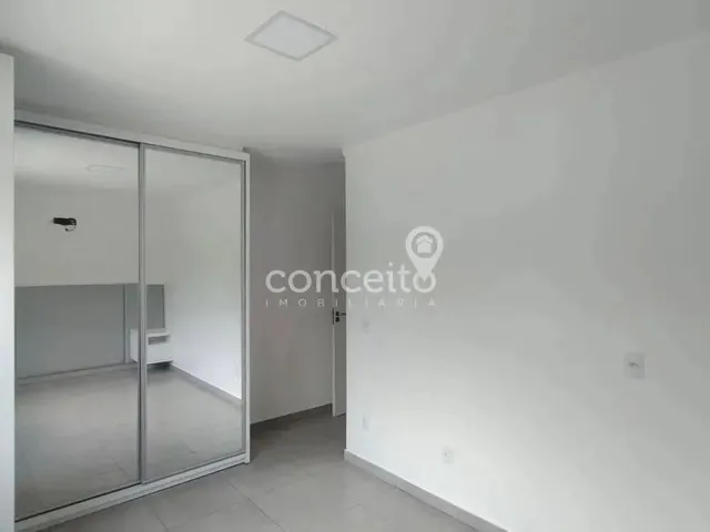 Imagem 3: Apartamento Semimobiliado com 2 Dormitórios na Velha Central!