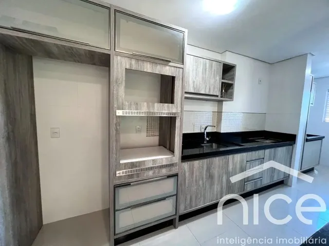 Imagem: Apartamento Semimobiliado, de 149,11, com