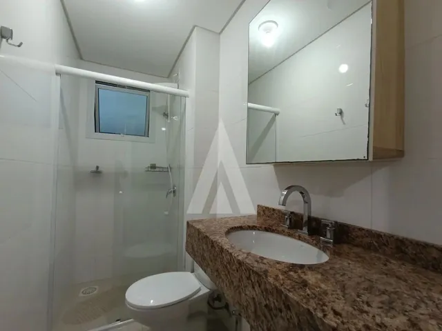 Imagem 3: Apartamento Semi Mobiliado no Bairro Glória com 3 Quartos, Sendo 1 Deles Suíte e 2