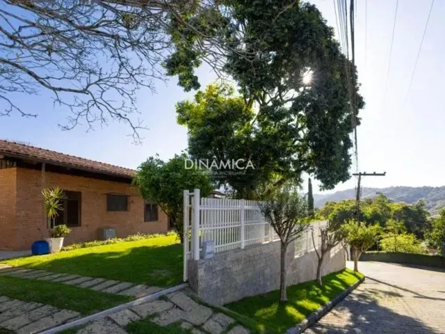 Imagem: Casa em Excelente Loteamento no Bairro Garcia