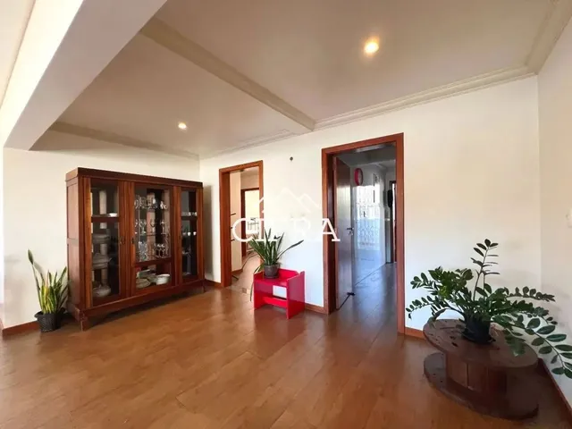 Imagem 3: Apartamento com Terraço - Aluguel - 02 Suítes - 240M2 - Semi Mobiliado - Rua Coelho