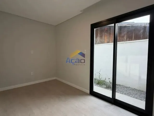 Imagem: Apartamento Novo - Semi Mobiliado com 01