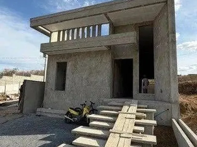 Imagem: Casa com 3 Dormitórios À Venda, 108 M²