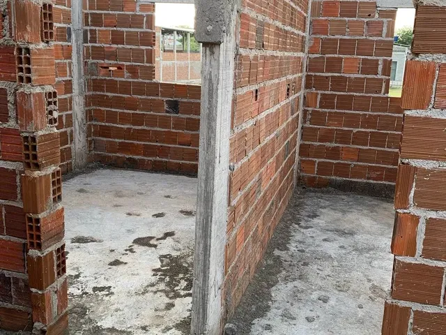 Imagem 9: Casa À Venda - Excelente Oportunidade para Finalizar do Seu Jeito!