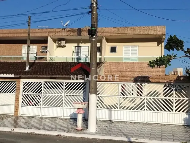 Imagem: Sobrado em Avenida Doutor Roberto de Almeida