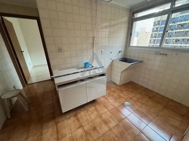 Imagem 14: Apartamento À Venda e para Alugar em Campinas, Cambuí, com 3 Quartos, com 186 M²