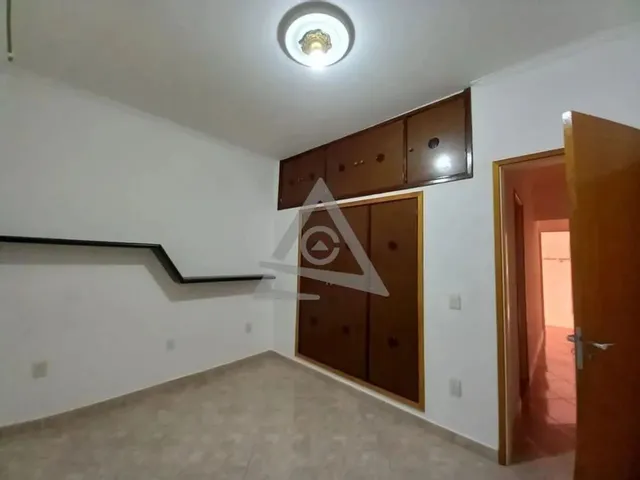 Imagem 2: Casa para Alugar em Campinas, Chácara da Barra, com 4 Quartos, com 230 M²