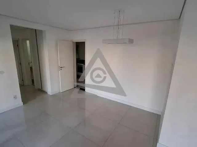Imagem 15: Apartamento À Venda e para Alugar em Campinas, Vila Itapura, com 3 Quartos, com 85 M²