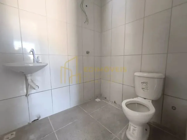 Imagem 4: Oportunidade Única: Casa em Enseada de Jacaraípe com Quintal e Vaga para 2 Carros!