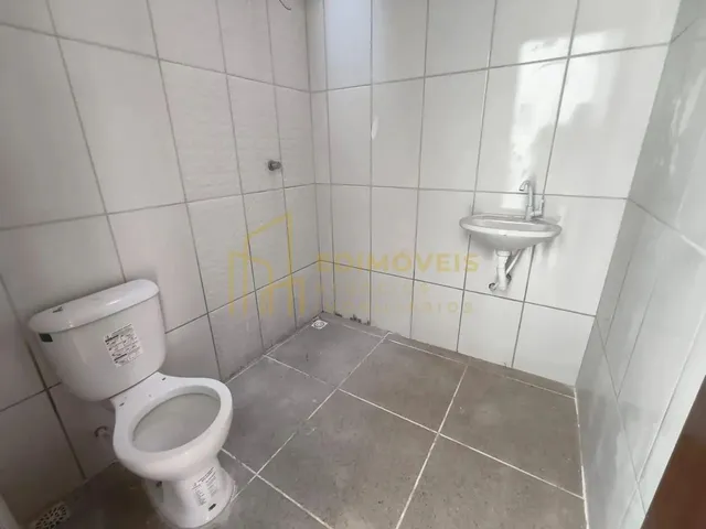 Imagem 13: Oportunidade Única: Casa em Enseada de Jacaraípe com Quintal e Vaga para 2 Carros!