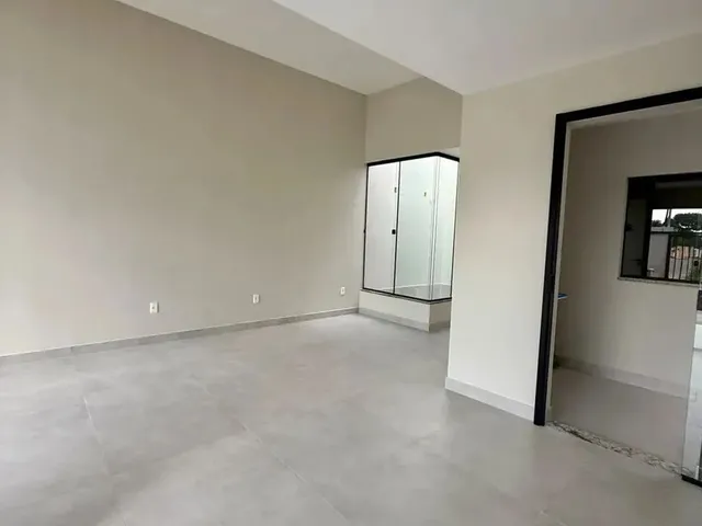 Imagem 3: G - Casa de 3 Quartos com Suíte e Closet em Residencial Centro da Serra...