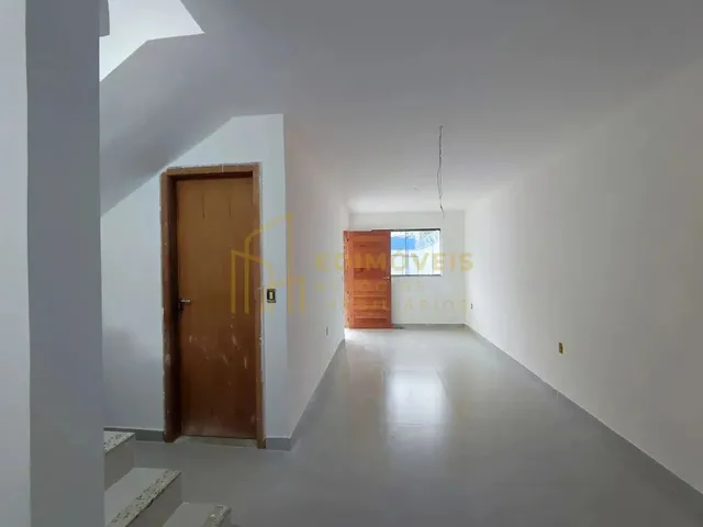Imagem 4: Não Perca: Casa Duplex em Colina de Laranjeiras com Entrega Prevista para 2025!