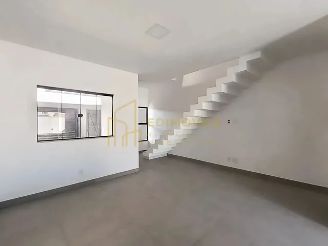 Imagem 7: Casa Nova e Aconchegante no Planície da Serra o Cenário dos Seus Sonhos!