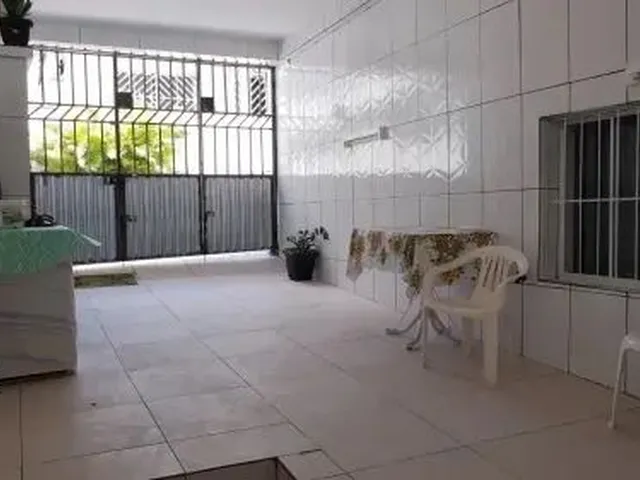Imagem: Casa com Garagem