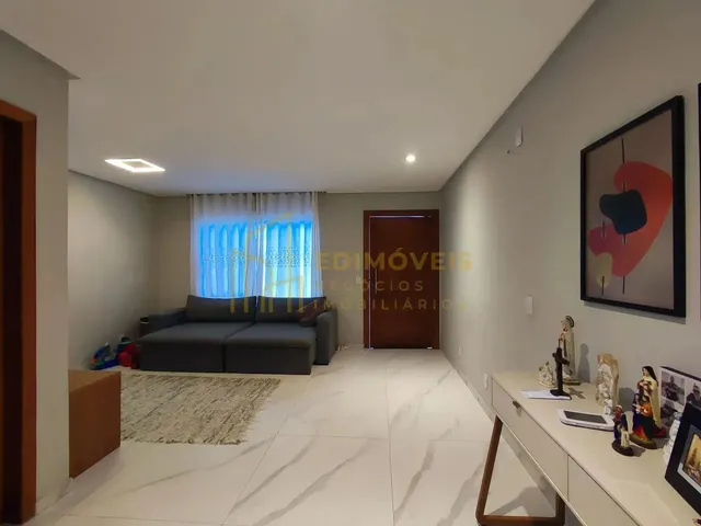 Imagem 8: Casa Moderna e Bem Distribuída no Parque Residencial Laranjeiras, Agende Sua Visita!