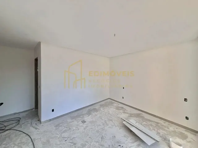Imagem 13: Sensacional Casa Triplex em Morada de Laranjeiras: Perto de Tudo!