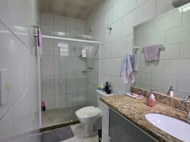 Imagem 12: Casa de 3 Quartos com Suíte em Serra Dourada