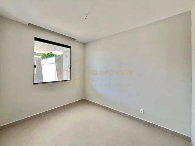 Imagem 7: Oportunidade Única: Casa com 4Q e 3 Suítes em Morada de Laranjeiras!