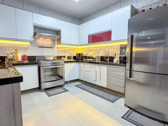 Imagem 6: Casa Individual 4 Quartos com Suíte em Barcelona