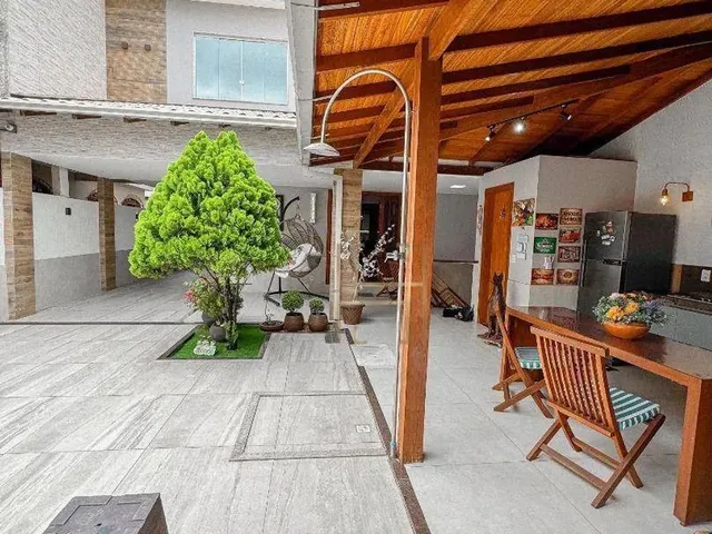 Imagem 12: Casa Individual 4 Quartos com Suíte em Barcelona