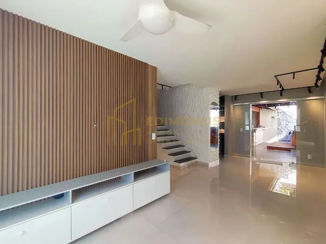 Imagem 9: Conforto e Sofisticação: Casa Duplex em Praia da Baleia Serra/Es