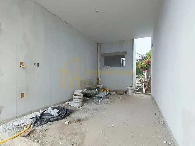 Imagem 4: Casa com Acabamento de Alto Padrão em das Laranjeiras