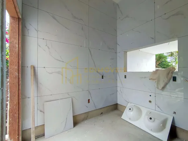 Imagem 8: Casa com Acabamento de Alto Padrão em das Laranjeiras