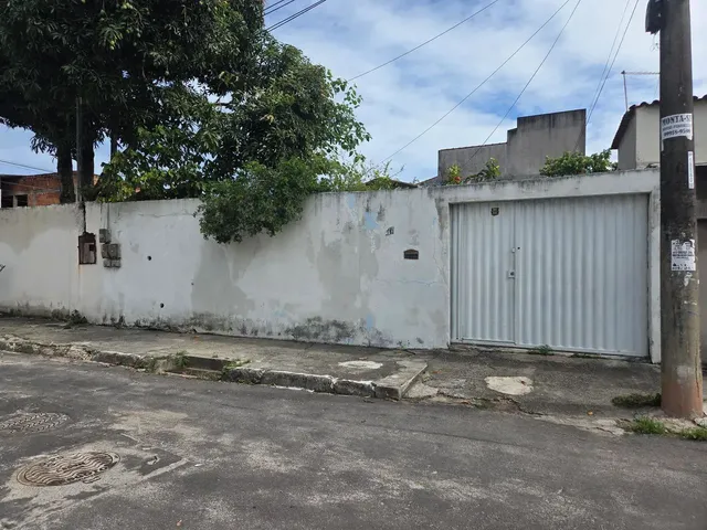 Imagem: 2 Casas a Venda Feu Rosa