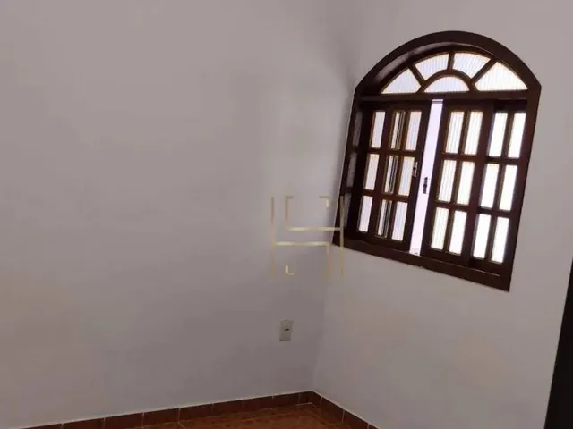 Imagem 3: Casa Individual 3 Quartos em Feu Rosa