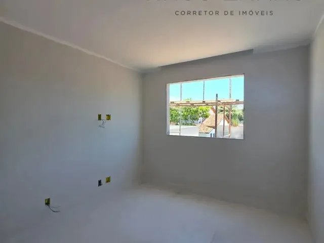 Imagem 7: Casa de 3 Quartos com Suíte em Castelândia