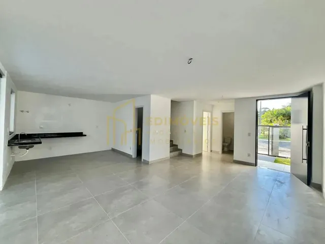 Imagem 6: Oportunidade Única em Manguinhos: Duplex com 4 Quartos e Acabamento Premium!