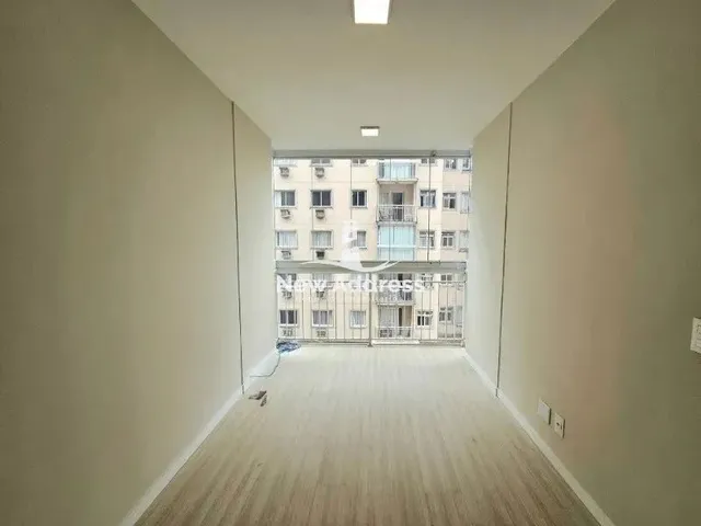 Imagem 6: Apartamento em Morada de Laranjeiras com 2 Quartos, Varanda Integrada com Fechamento de Va