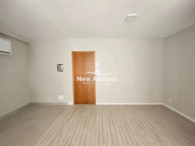 Imagem 9: Apartamento em Morada de Laranjeiras com 2 Quartos, Varanda Integrada com Fechamento de Va