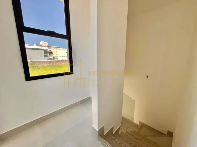 Imagem 12: Linda Casa Duplex em Morada de Laranjeiras Oportunidade Imperdível!