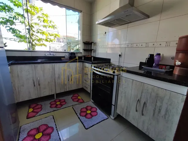 Imagem 8: Venha Conhecer: Casa Duplex com Estilo e Vista para o Mar em São Francisco!