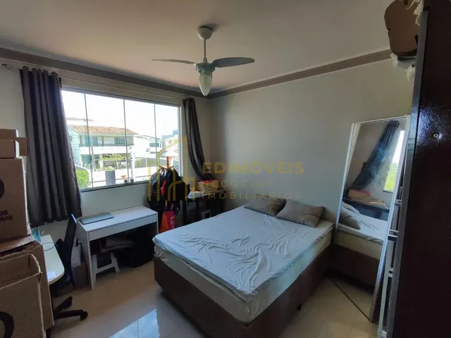 Imagem 12: Venha Conhecer: Casa Duplex com Estilo e Vista para o Mar em São Francisco!